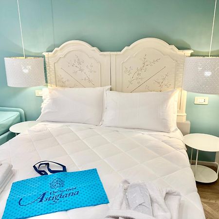 Hotel Astigiana & Appartamenti Varazze Exteriör bild
