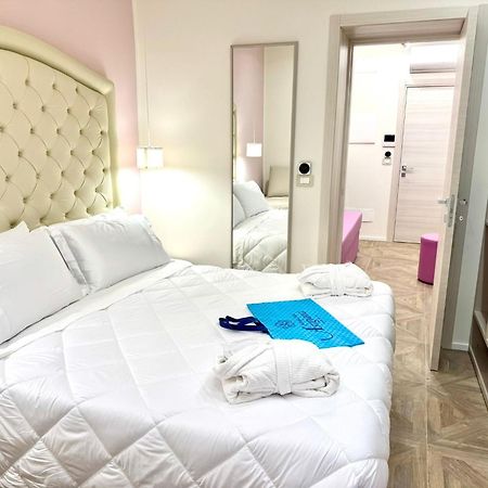 Hotel Astigiana & Appartamenti Varazze Exteriör bild