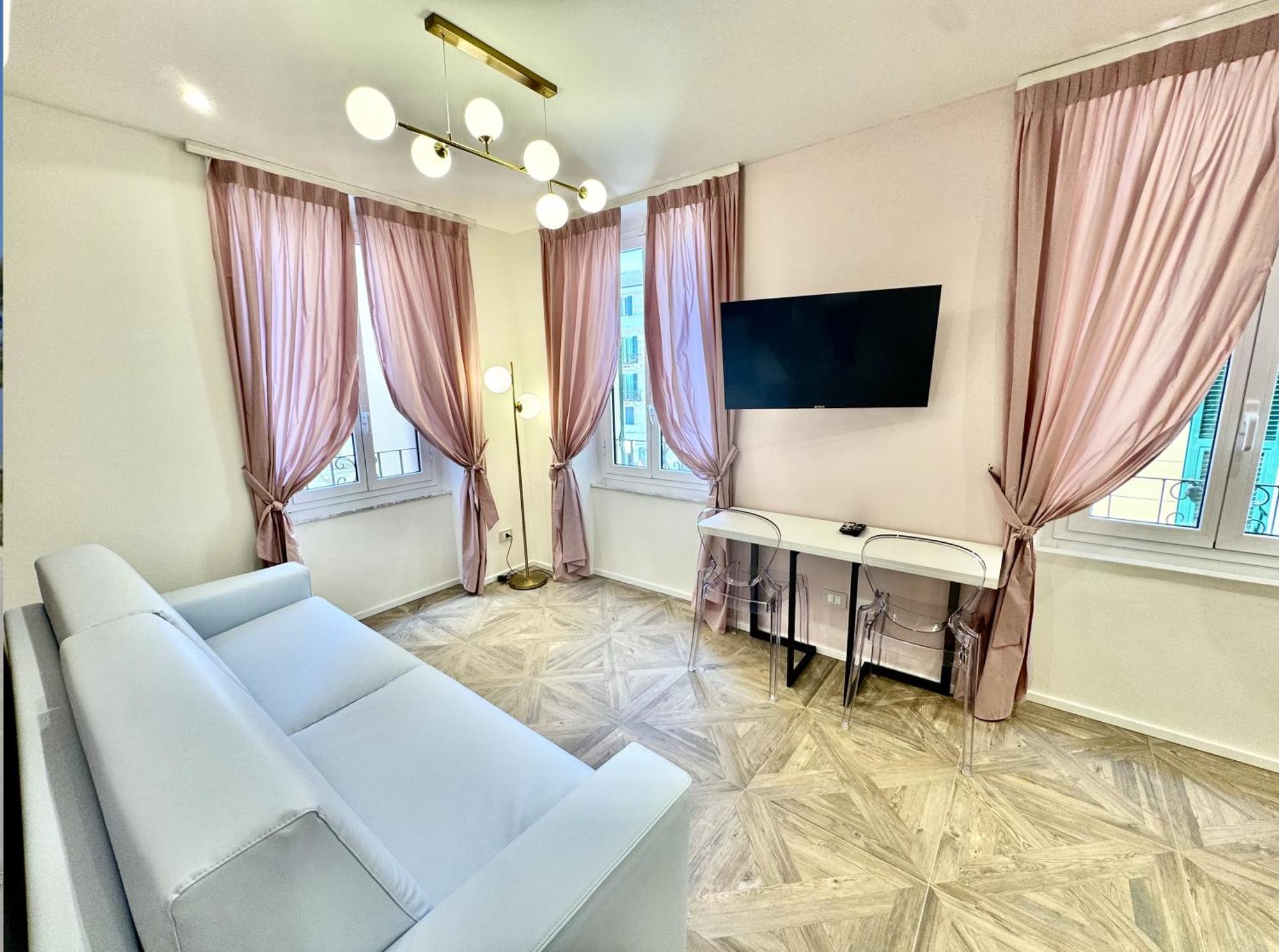 Hotel Astigiana & Appartamenti Varazze Exteriör bild