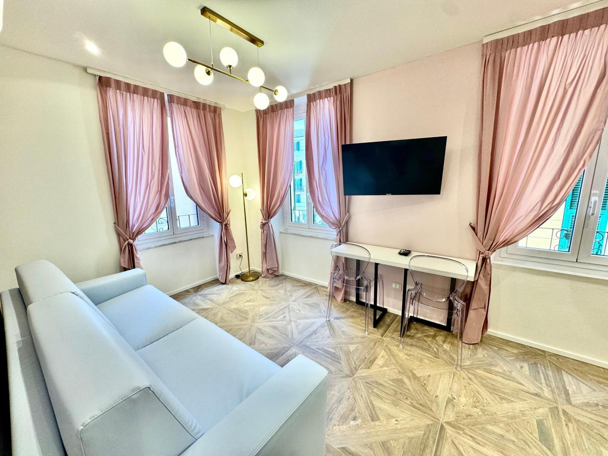 Hotel Astigiana & Appartamenti Varazze Exteriör bild