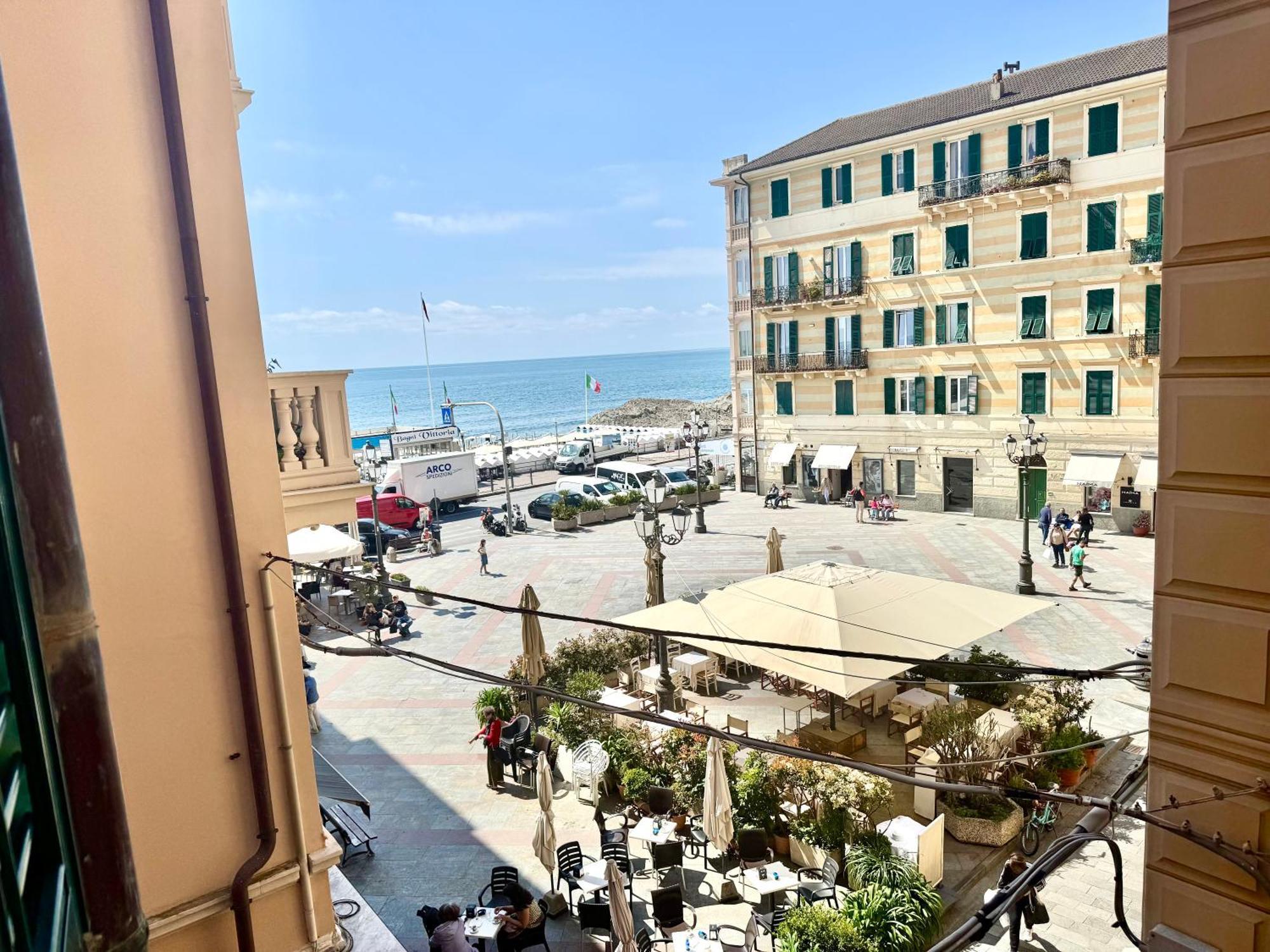 Hotel Astigiana & Appartamenti Varazze Exteriör bild