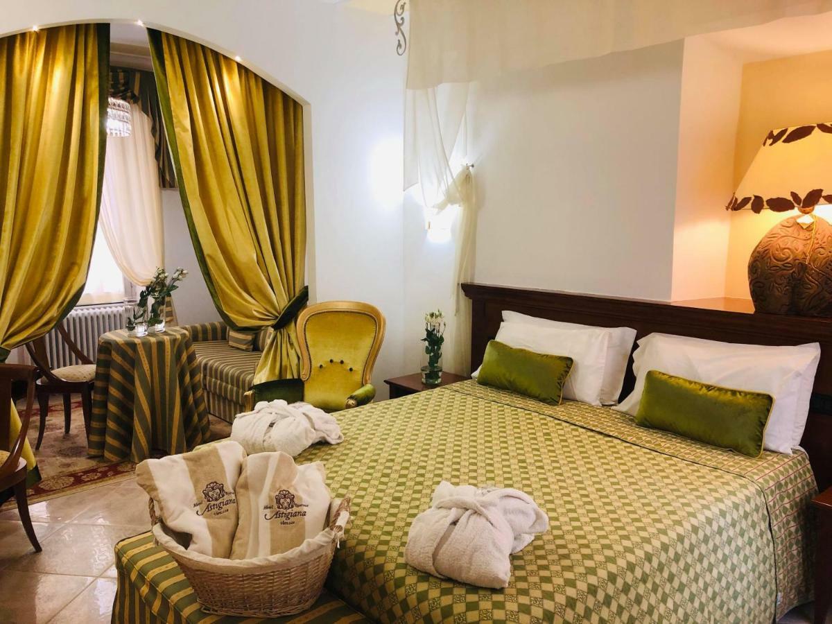 Hotel Astigiana & Appartamenti Varazze Exteriör bild